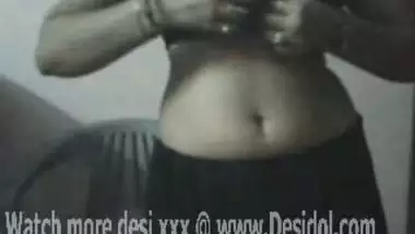 Seema Young Wife Stripping