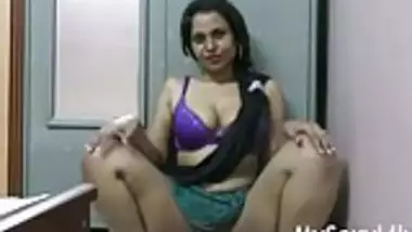 Indian Babe Horny Lily
