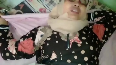 Student Muslim Xxx - Hijab Fuck Student Xxx Videos Unrated Videos
