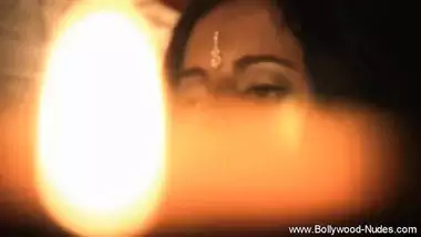 Oil Cleansing Techniques From Bollywood Nudes