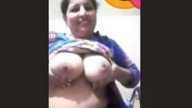 Porn big tits in Kanpur