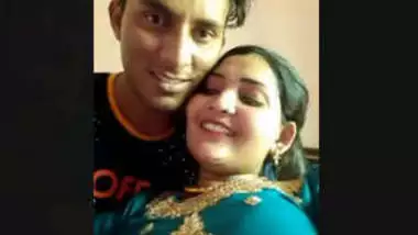Newly Married Desi Wife Blowjba nd FUcked