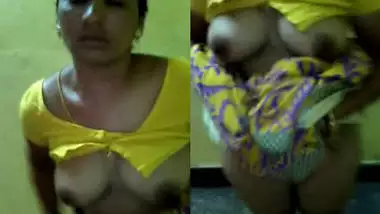 Super Hot Urvashi Bhabhi in Yellow Saree n Bindi Video wid Audio