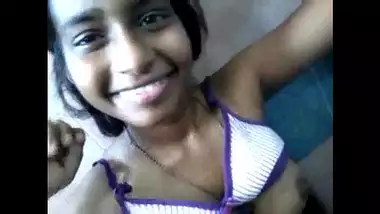 Sexy Tamil Girl In Malaysia Giving Nice Blowjob