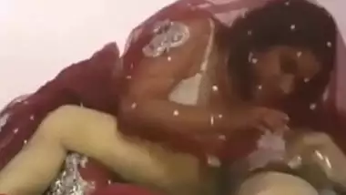 Suhagraat pe bhayya bhabhi ki choda chadi sex video mms