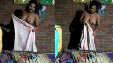 Village Bhabi Nude Video Record By Hubby New Leaked Video
