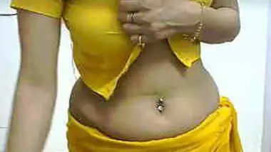 380px x 214px - Amateur Indian Girl With Navel Piercing Shows Xxx Viewers Sexy Chest porn  indian film