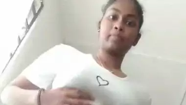 Tamil babe stripping and playing with pussy