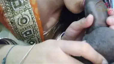 Kutte Aur Ladki Ki X Video Chutti Hui Ladki Kutta Choda Ladki Ki Video  indian sex videos at Rajwap.pro