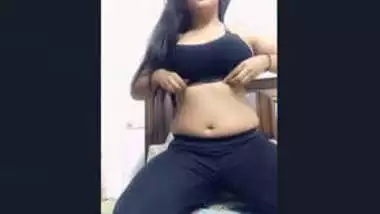 Horny Punjabi Girl Showing her Boobs and Pussy 4 Clips Part 2