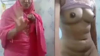 380px x 214px - Hyderabad Muslim Girl In Burqa indian sex videos at Rajwap.pro