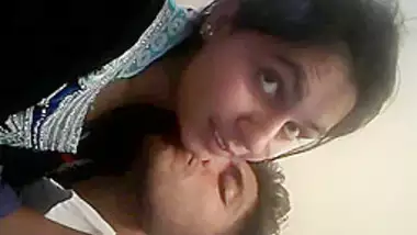 Restorent Bhabhi Sex Tub - Bangla Kissing In Restaurant indian sex videos at Rajwap.pro