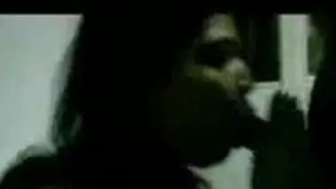 Bengaluru Lady Giving Blowjob To Hubby?s Friend