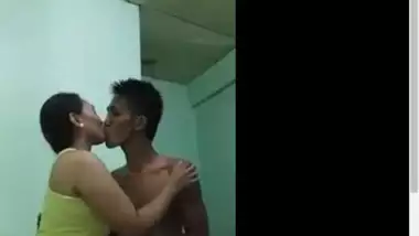 Cheating bhabhi gets screwed by her youthful neighbor