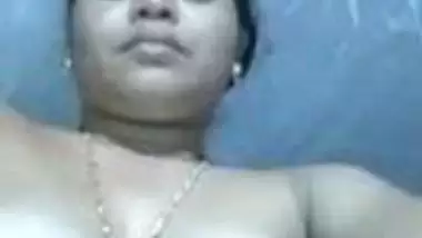 Unsatisfied aunty Indian fake penis sex action