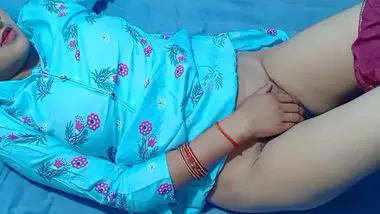 Desi girl's XXX cave is ready to take roommate's dick inside