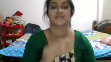 Indian GF In Pink Lingerie Nude ? Movies 1