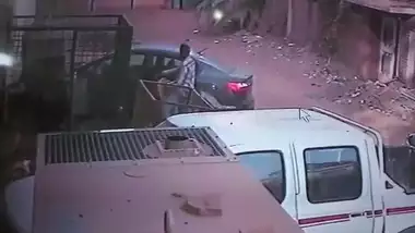 Quickly fucking on street,caught in cctv
