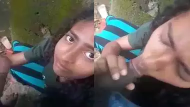 Sinhala girl outdoor blowjob and ass show