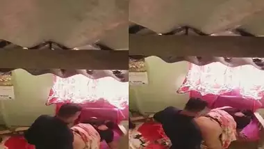 Desi mature aunty caught in hidden sex cam