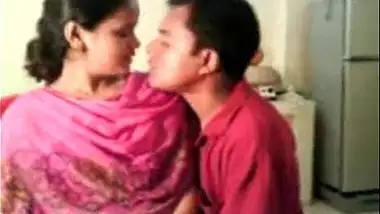 Desi porn video of an amateur bhabhi and her nasty devar