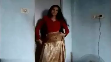 A pervert bangs a sexy girl in the Bangladeshi bf