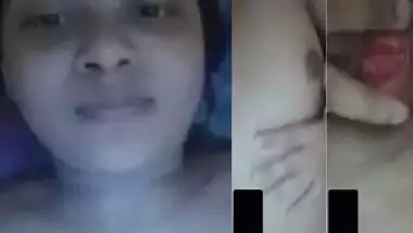 Indian girl nude pussy pink vagina viral show