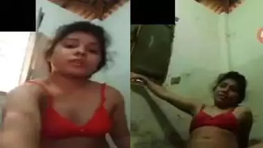 Bhabhi shaving pussy viral desi mms video