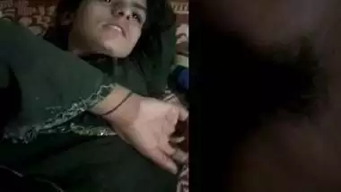 Hairy pussy showing Pakistani sex girlfriend