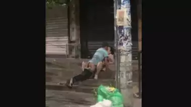 Desi Lovers fuckin on street